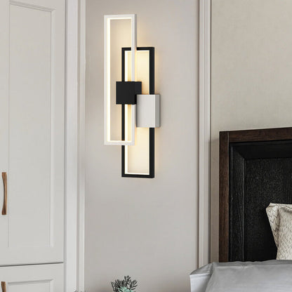 Minimalistisk fyrkantig LED-vägglampa med ram av järn och silikon