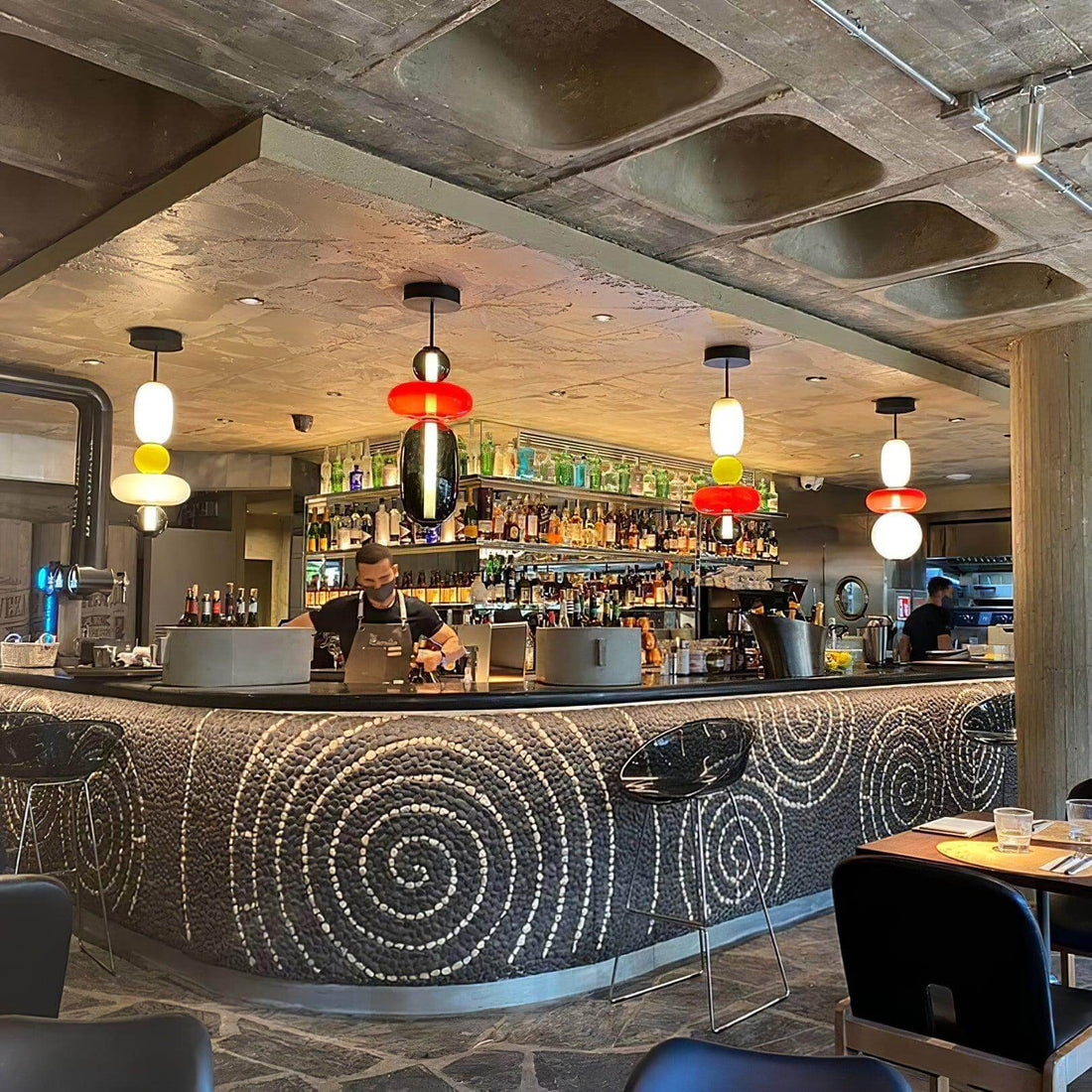 Elegant designer hänglampa – Modern färgat glas