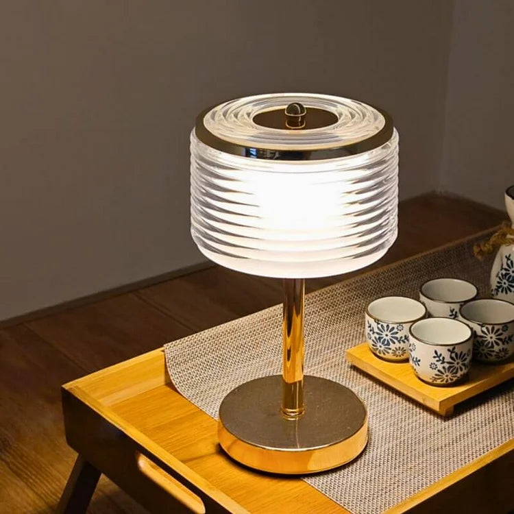 AuraGlow – Strålande Halo Lampa