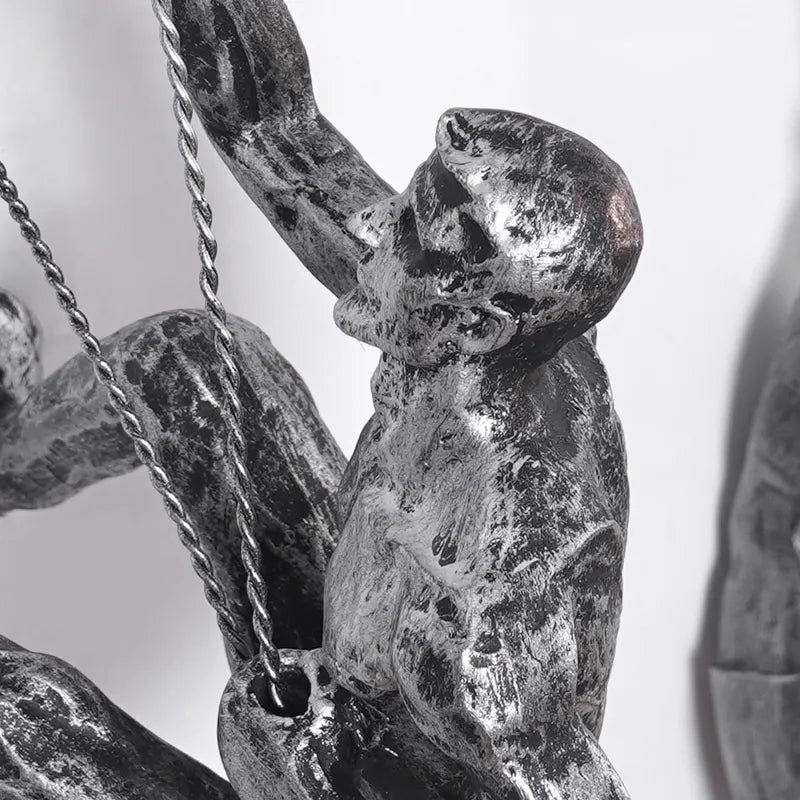 Carvallo – Kreativ Klättrande Man Väggdekoration Set med Konstnärlig Charm