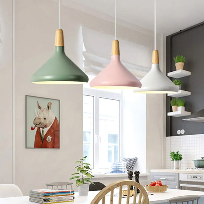 Nordisk Macaron Pendant Light | Trä Accent | Minimalistisk Charm | D7.09&quot;-15.35&quot; | Brick by Brick