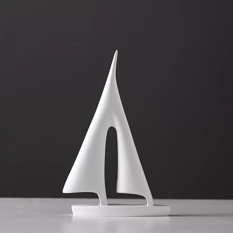 Maritim Segelbåt Skulptur - Elegant Heminredning