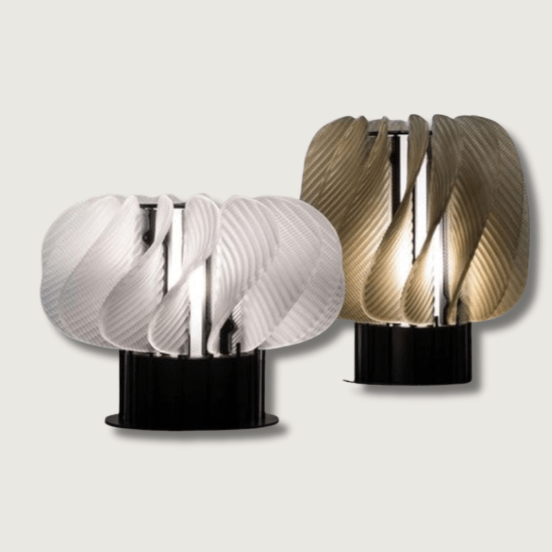 Modern, elegant LED-bordslampa i minimalistisk design av aluminium