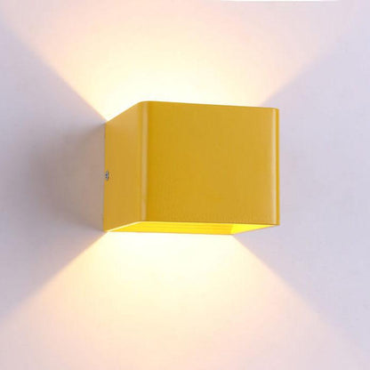 LuxorLight - Stilsäkra fyrkantiga LED-vägglampor i aluminium