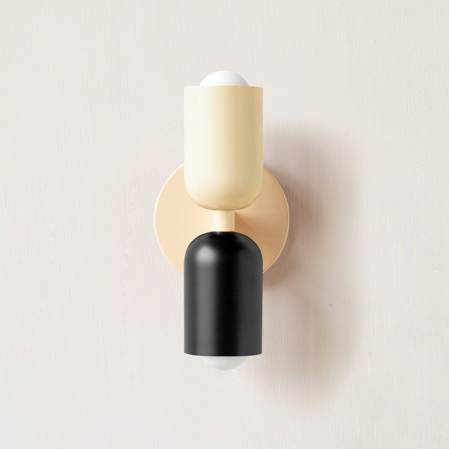 LuxeBrio - Elegant och Stilig Vägglampa