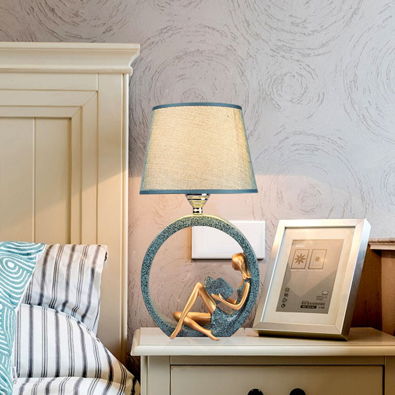 Modern Flicka Lampa för Läsning - Harts Nattlampa 1-Ljus Bordslampa med Blått Tygskärm