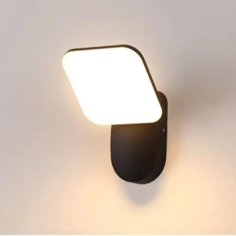 MotionGlow – Smart LED-vägglampa med rörelsesensor för handsfree och effektiv belysning