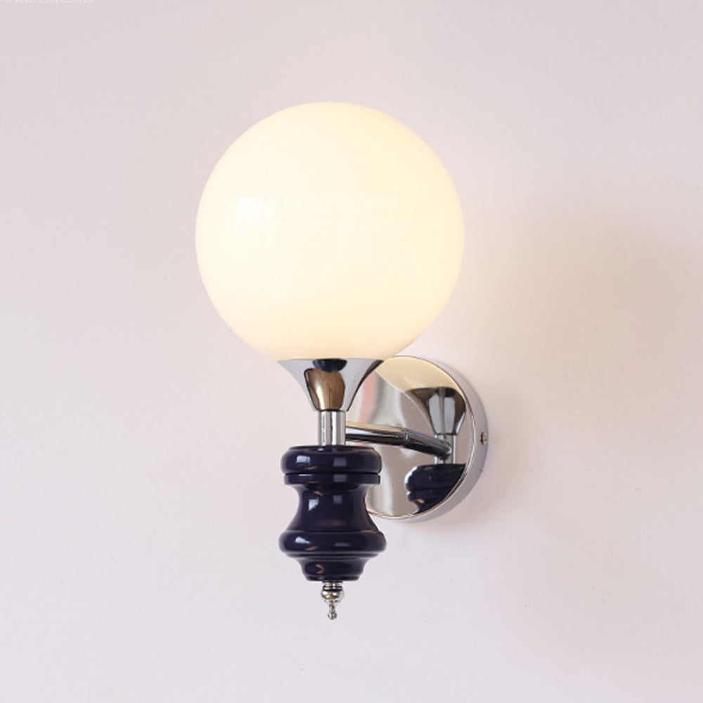 Fransk Medeltida Vintage Bauhaus Vägglampa