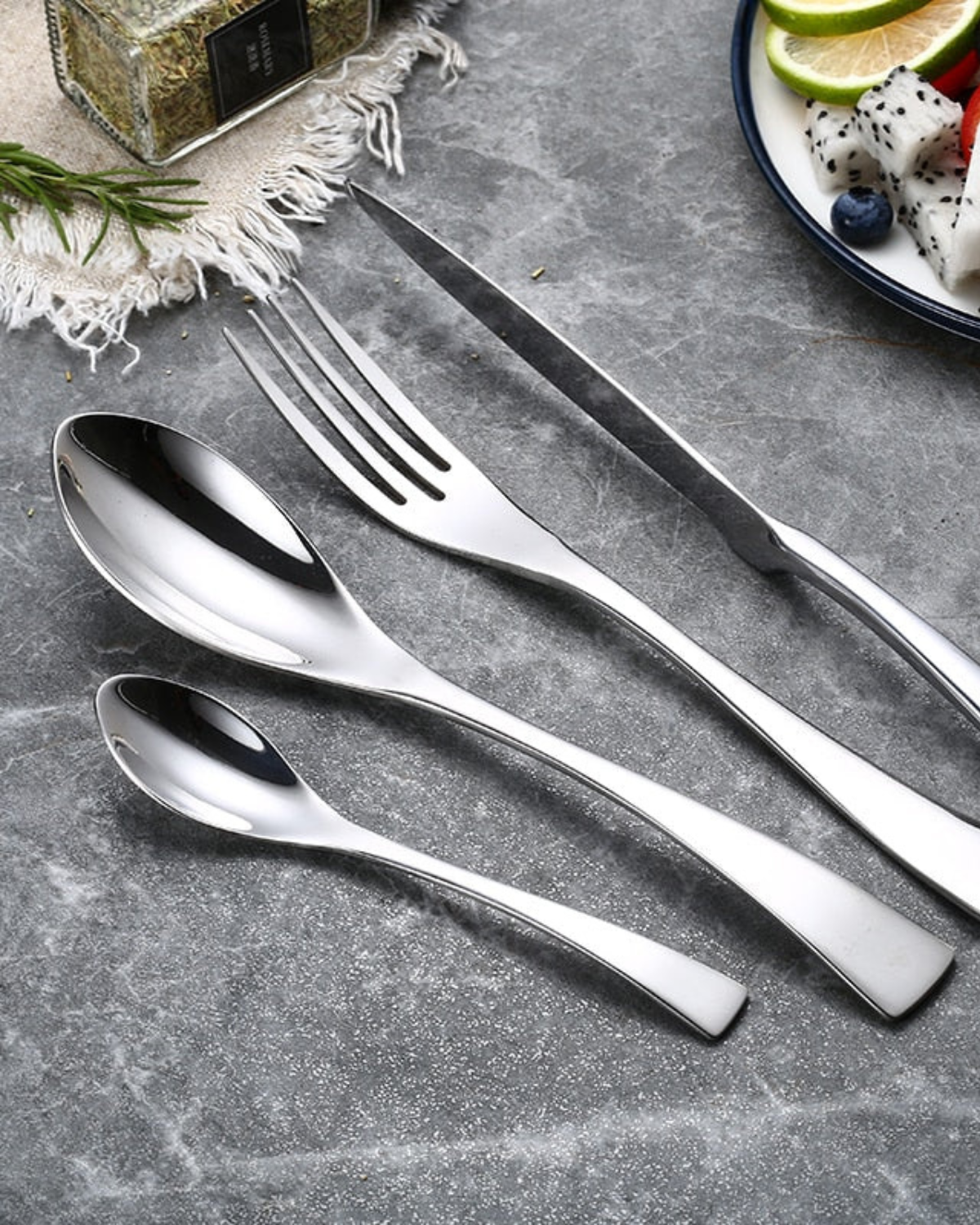 Élan Luxe – Fint Bestickeset med Tidlös Elegans för en Stilig Dukning