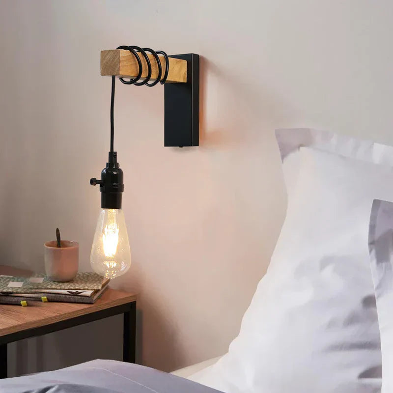 Carvallo - Rutig vägglampa för tidlös elegans och värme