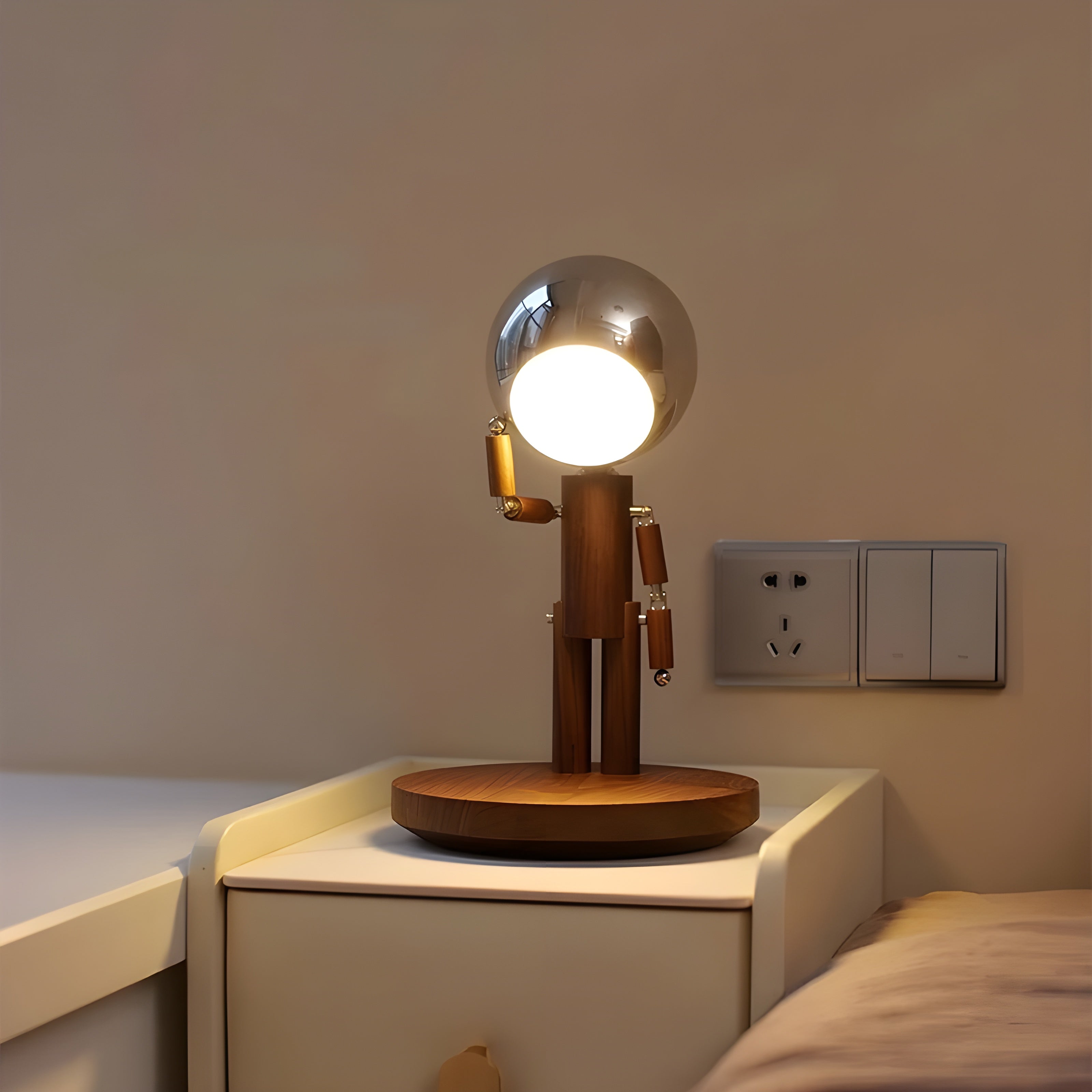 LunarEase Lampa – Elegant skrivbordsmånlampa