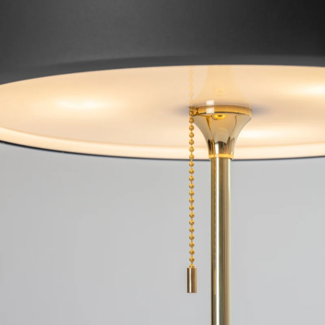 LumaSphere Bordslampa – Förföriskt Ljus för Varje Rum