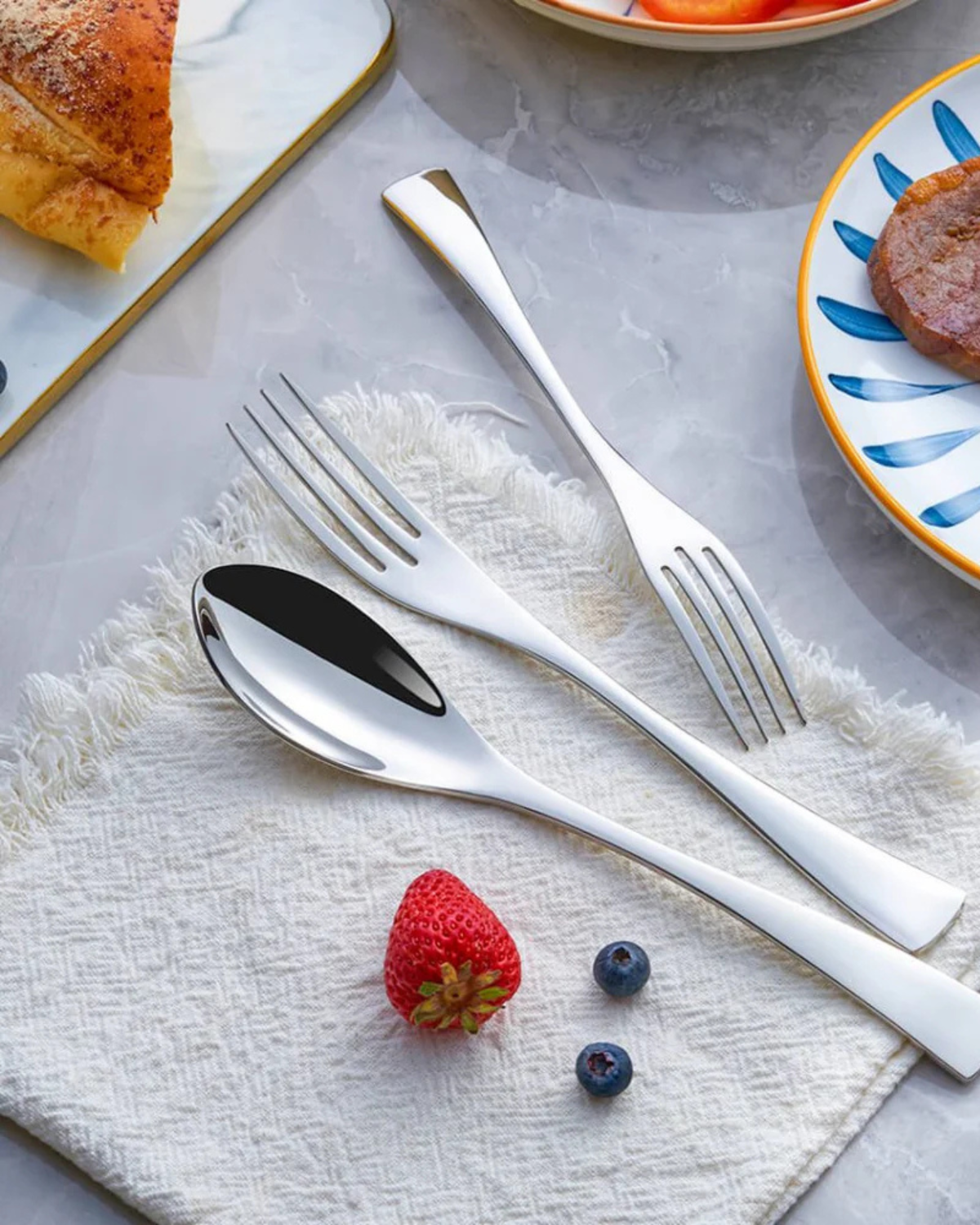 Élan Luxe – Fint Bestickeset med Tidlös Elegans för en Stilig Dukning