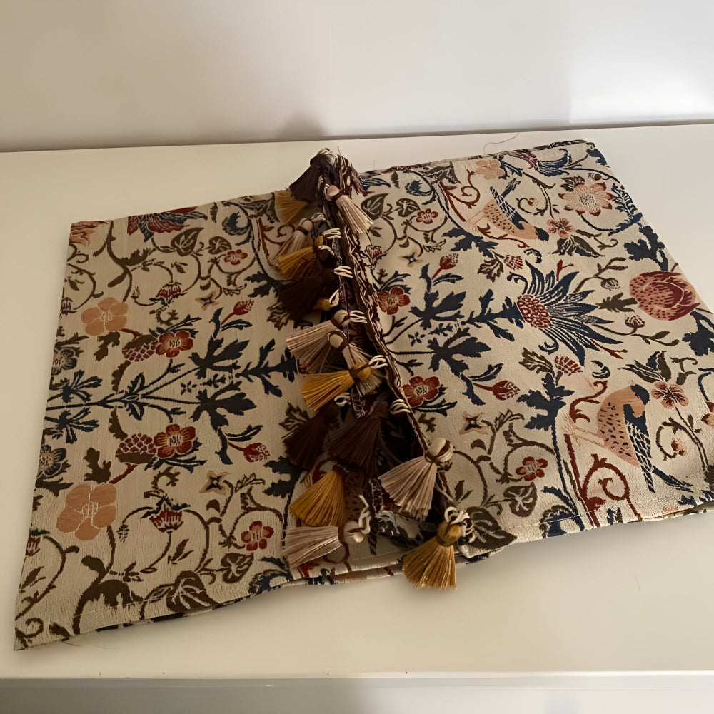 Vintage Floral & Bird Jacquard Duklopp