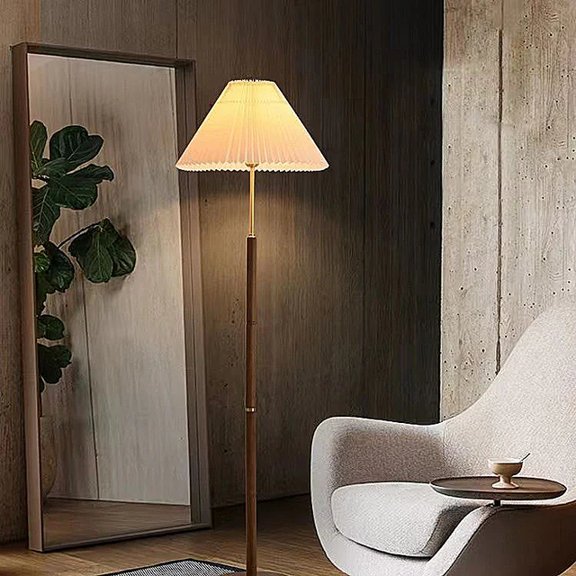 Lunara Shade | Tidlös golvlampa av rispapper i Japandi-stil