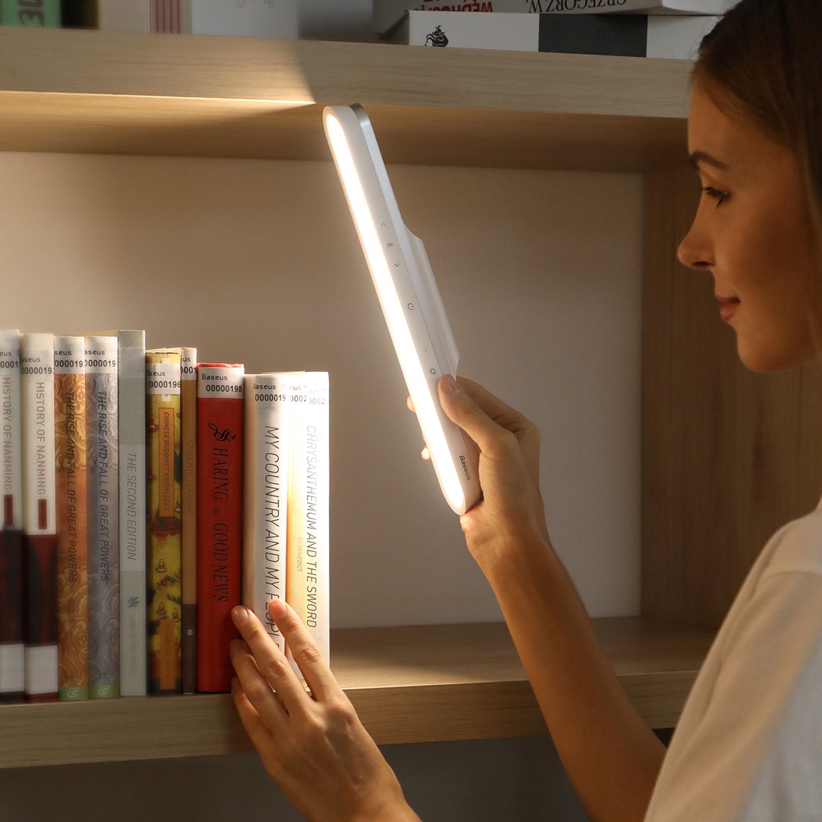 Trådlös LED Skrivbordslampa | Justerbar Brightness för Kontor