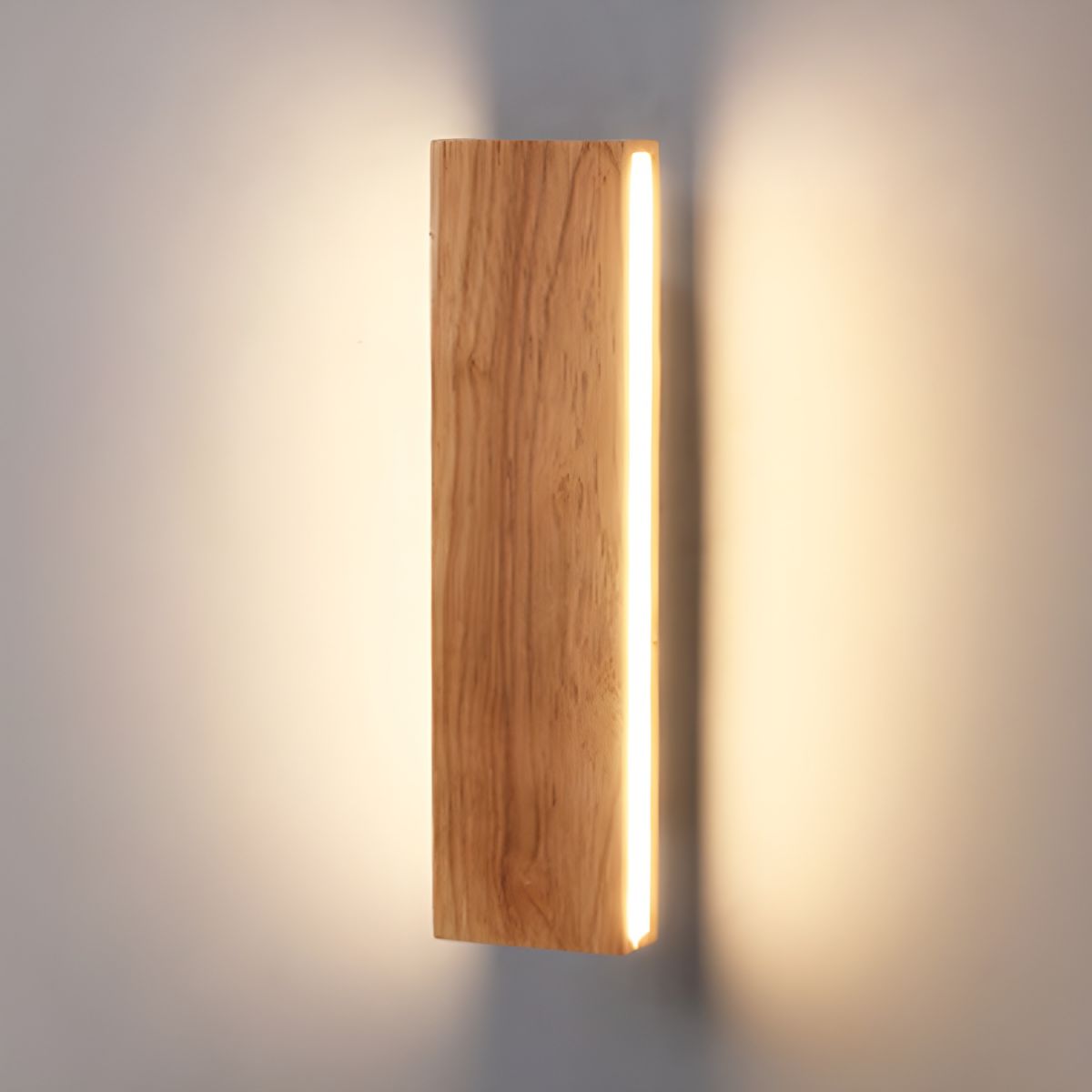 Vägglampa med roterbar trä-LED-design