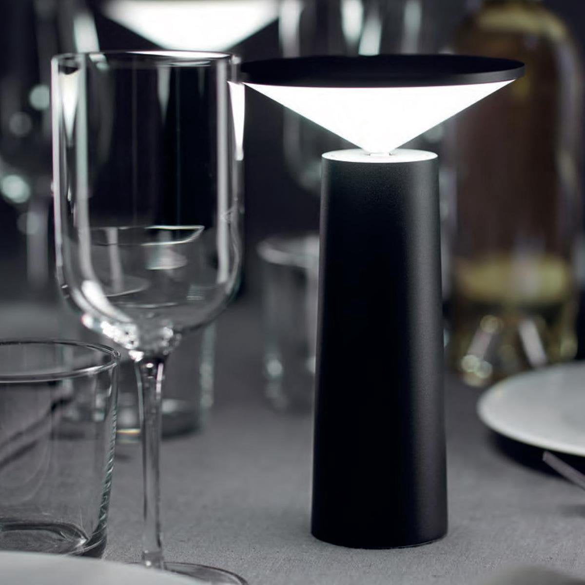 Esmee - Modern Dimbart Bordslampa