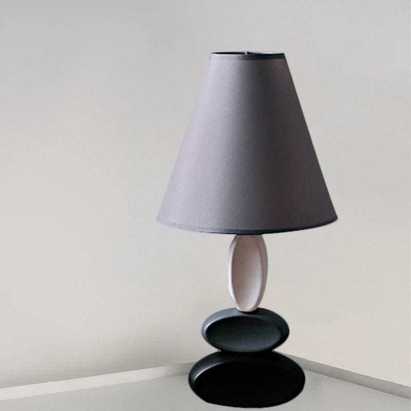 ShineStyle - Modern design bordlampa med konisk textilskärm