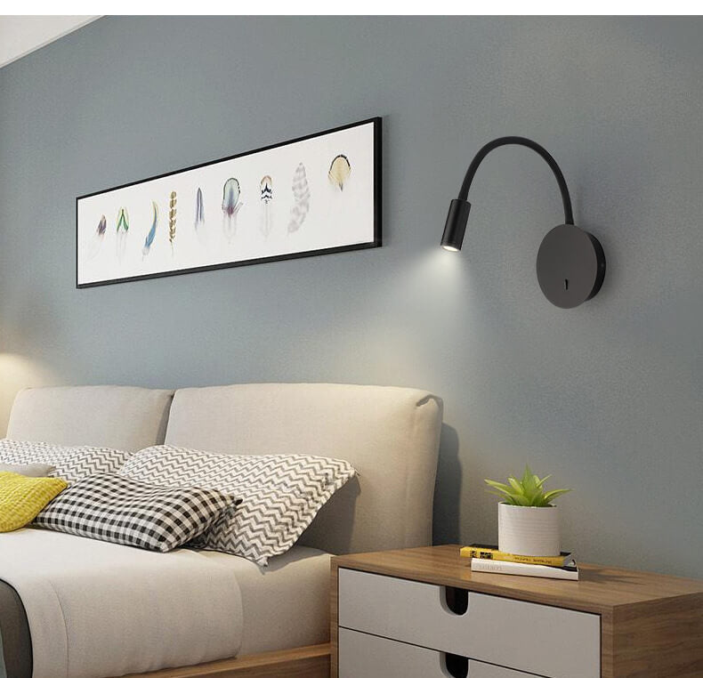 FlexiGlow - Justerbar LED-vägglampa med 360-graders ljus