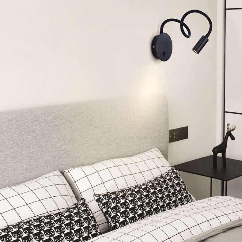 FlexiGlow - Justerbar LED-vägglampa med 360-graders ljus