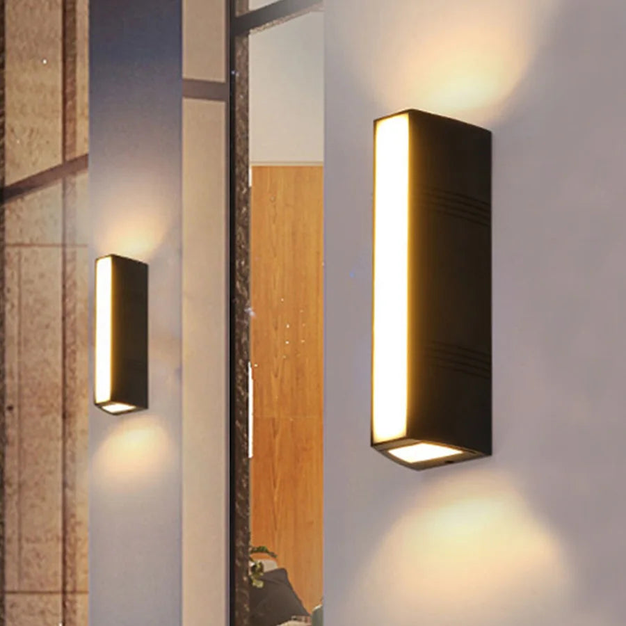 GlowGuard - LED-vägglampa för utomhusbruk