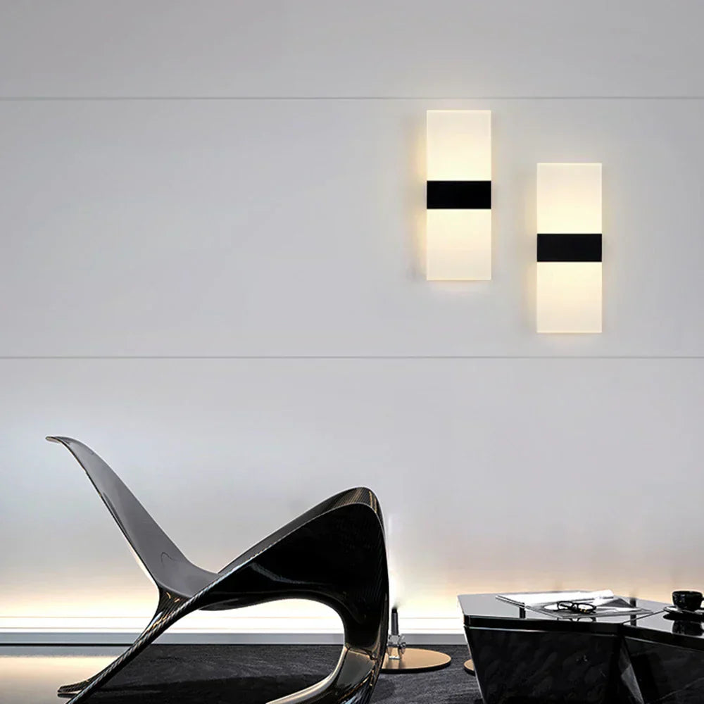 DimmerGlow - Modern LED Vägglampa med Dimmer Eleganta Belysning
