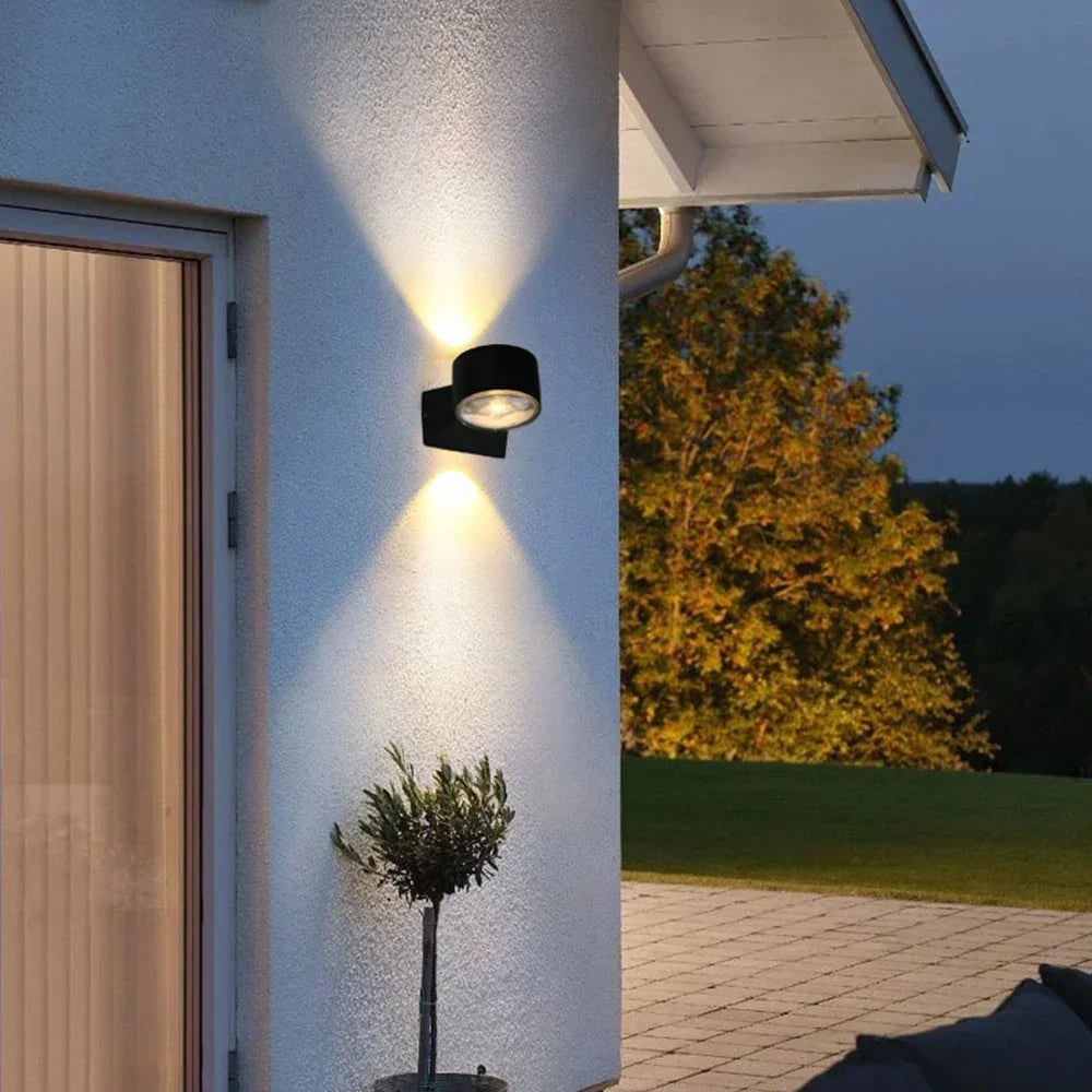 AquaShield - Vattentålig Aluminium Trädgårdslampa