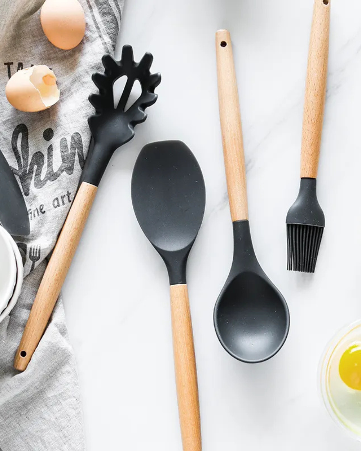 Carvallo – Miljövänligt Silikon Kökset med Bambu Handtag (12-delar)