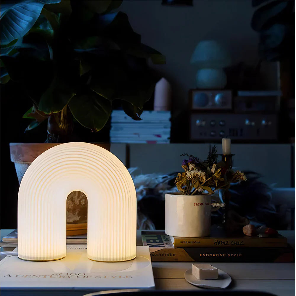 LuminArch Lampa - Modern Bockad Metallbordslampa
