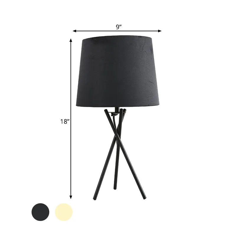 Carvallo - Minimalistisk Bordlampa med Trumskugga