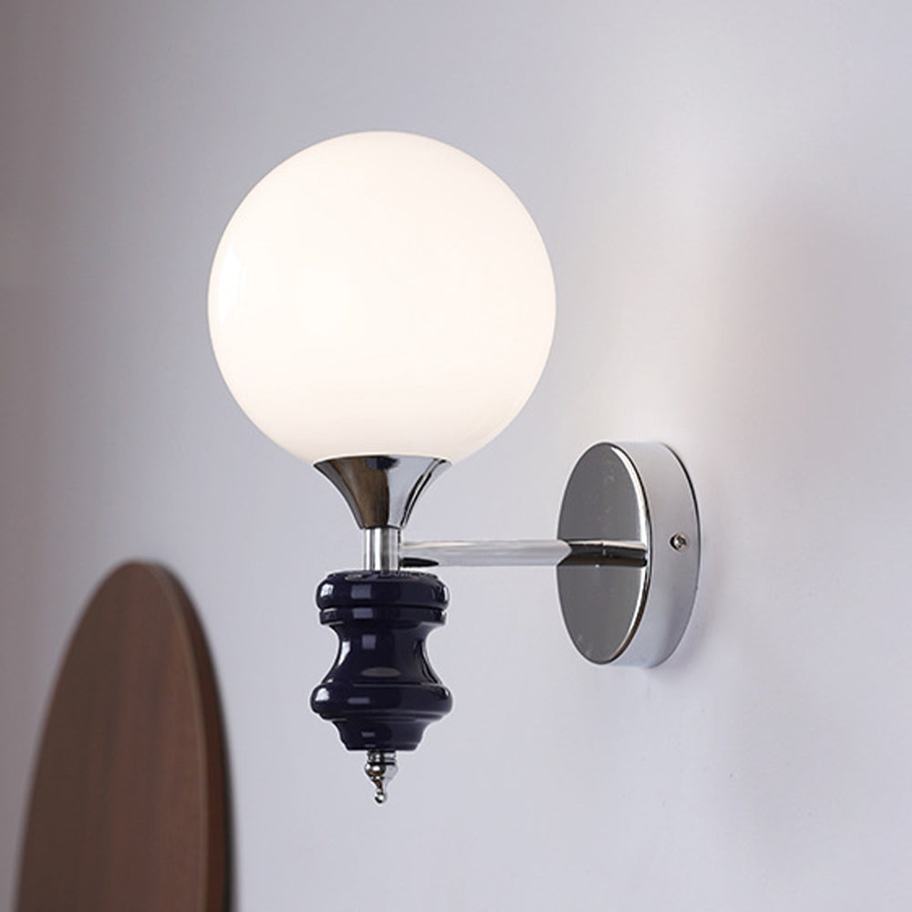 Fransk Medeltida Vintage Bauhaus Vägglampa