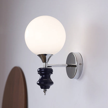 Fransk Medeltida Vintage Bauhaus Vägglampa