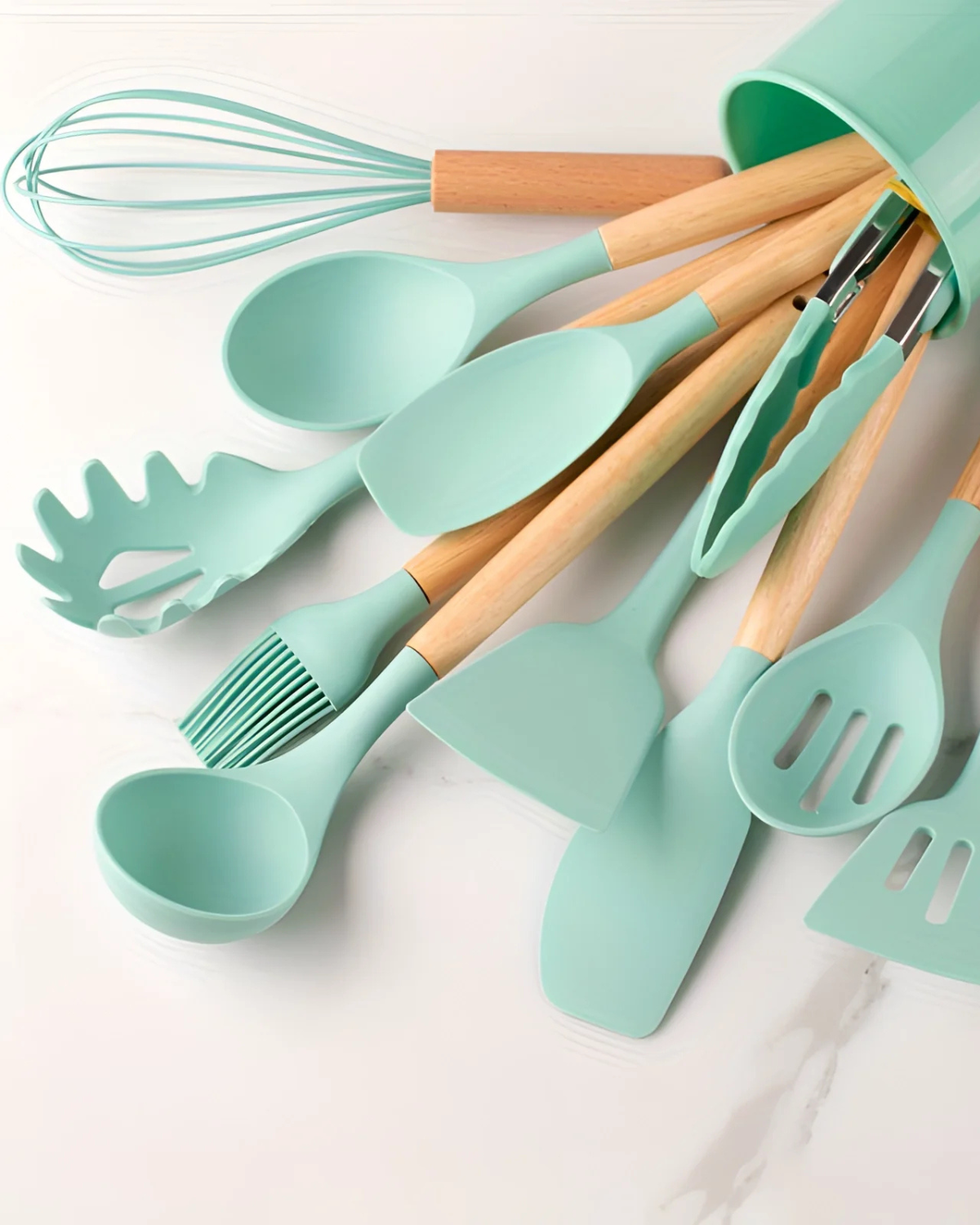 Carvallo – Miljövänligt Silikon Kökset med Bambu Handtag (12-delar)