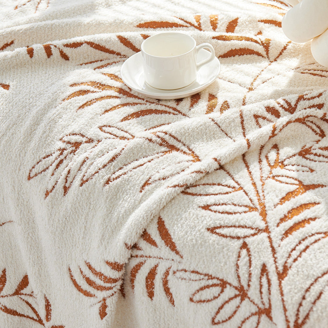 Mysig vinterbotanisk sofföverdrag - Modern, stilren och hållbar soffskydd