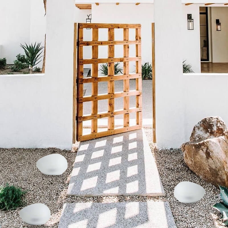 Rayvia Solar Pebble LED Landskapsljus - Modern Utomhus Solar Trädgårdsbelysning