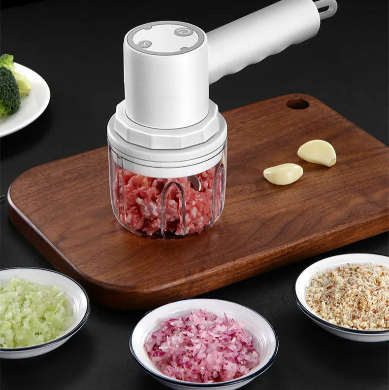 QuickChop – Kompakt manuell kökshackare med enkel betjäning och klar behållare