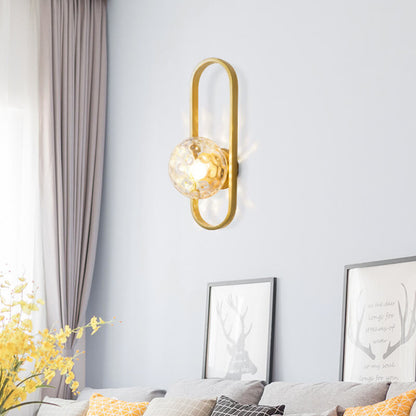 Ljuscirkel - Modern vägglampa med glaskula och cirkulärt design