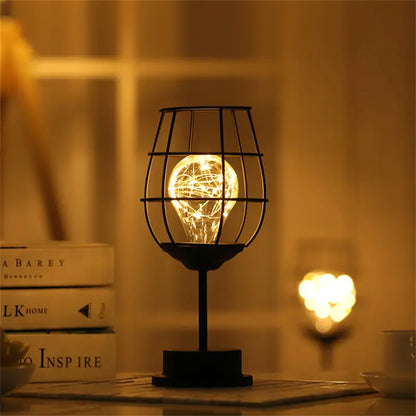 Klassisk Sängbord Orson Dekanter Bordslampa med LED Varm Glöd
