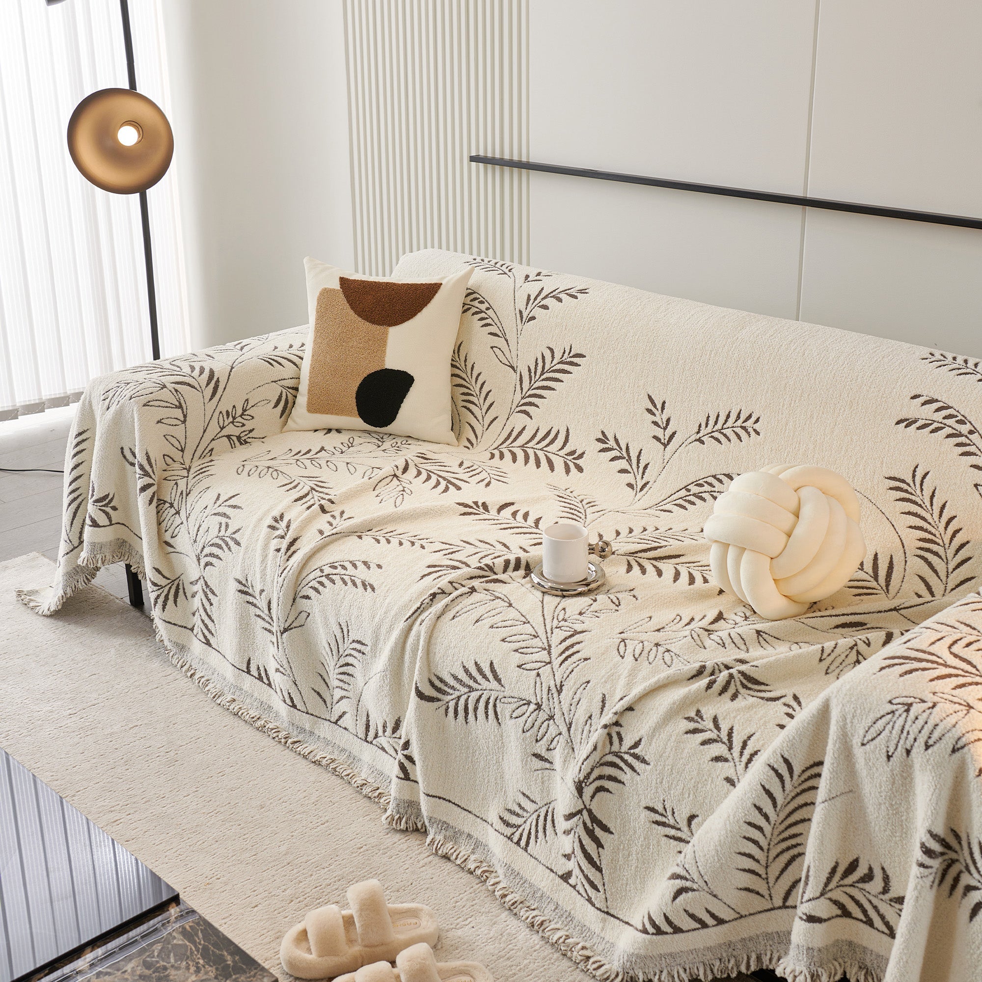 Mysig vinterbotanisk sofföverdrag - Modern, stilren och hållbar soffskydd