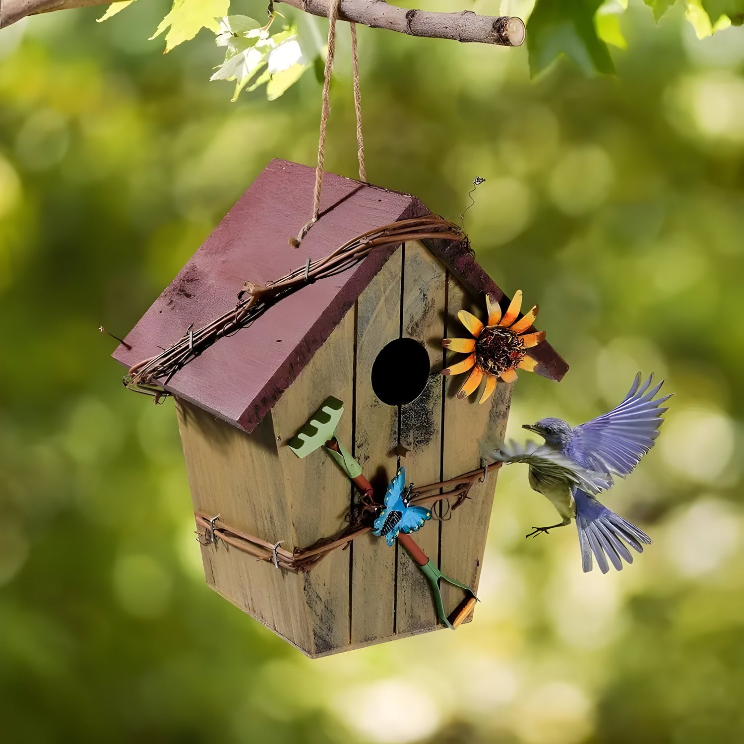 GardenPerch Nest - Dekorativt Trä Hängande Fågelhus
