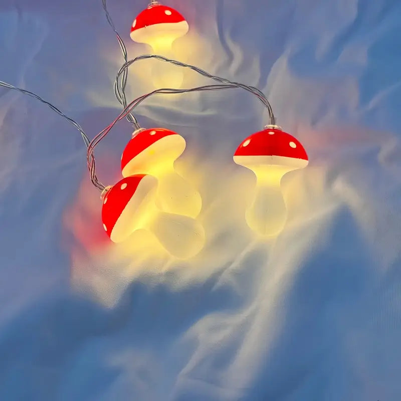 Halloween Svamp Ljuskedja – Röda LED-lampor för Deko &amp; Fester