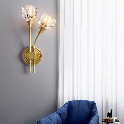 PetalGlow - Modern Blomformat Vägglampa med Två Ljus