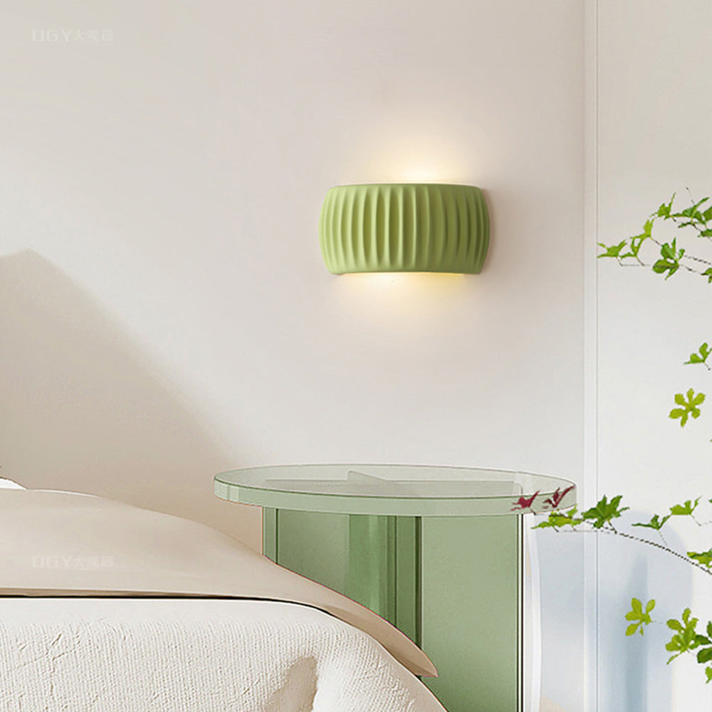 Moderna Harsh Design Vägglampa