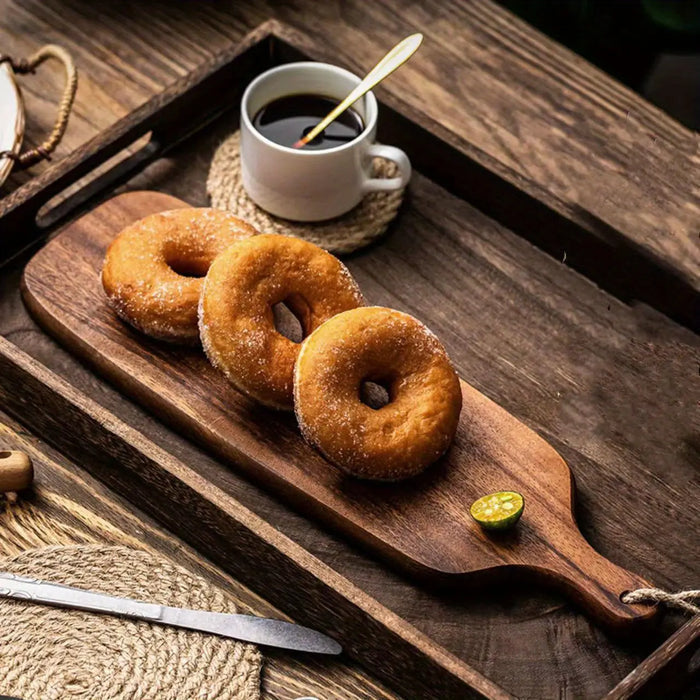 Carvallo - Skärbräda i trä med handtag för funktionellt köksbruk