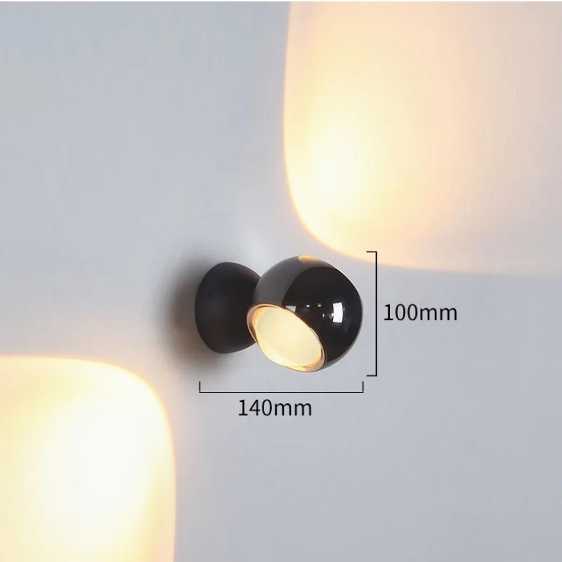 FlexBright – 180° Svängbar LED Vägglampa i Modernt Design