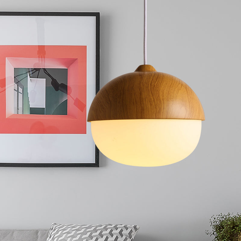 NutGlow - Modern nötformad pendel med glas och träelementen