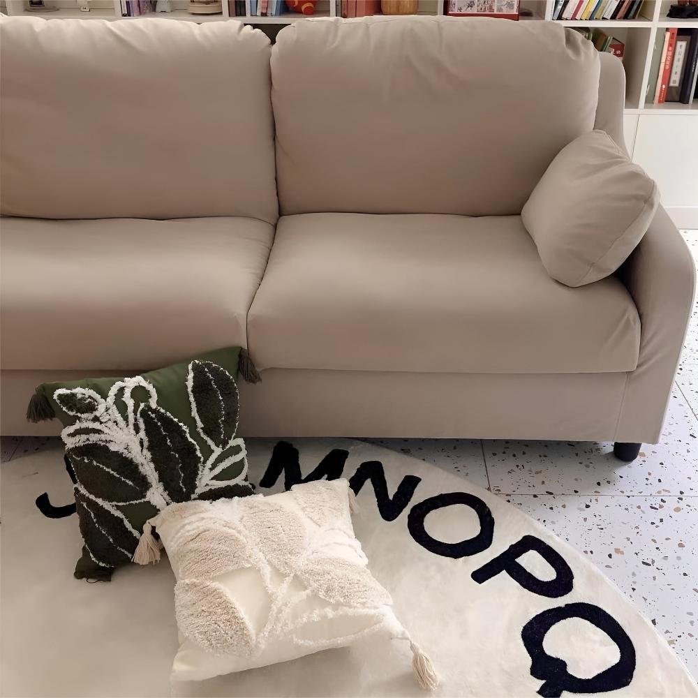 Plush Leaf With Tassel Kuddeöverdrag