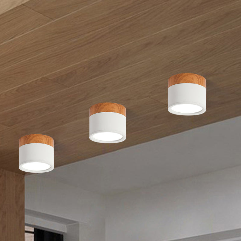 Klein Taklampa Macaron Metall Kök Bar Flush Mount Belysning i Gul/Blå/Svart och Trä