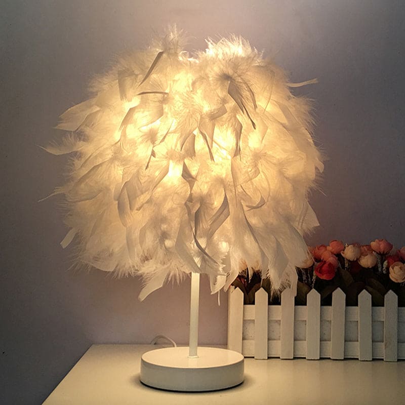 GlowFeather - Vidd och rund bordslampa